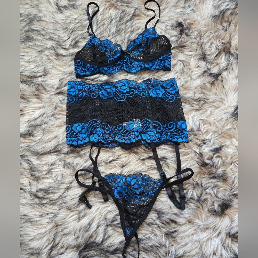 Shein Bra, Panty & Garter Set in Royal Blue & Black